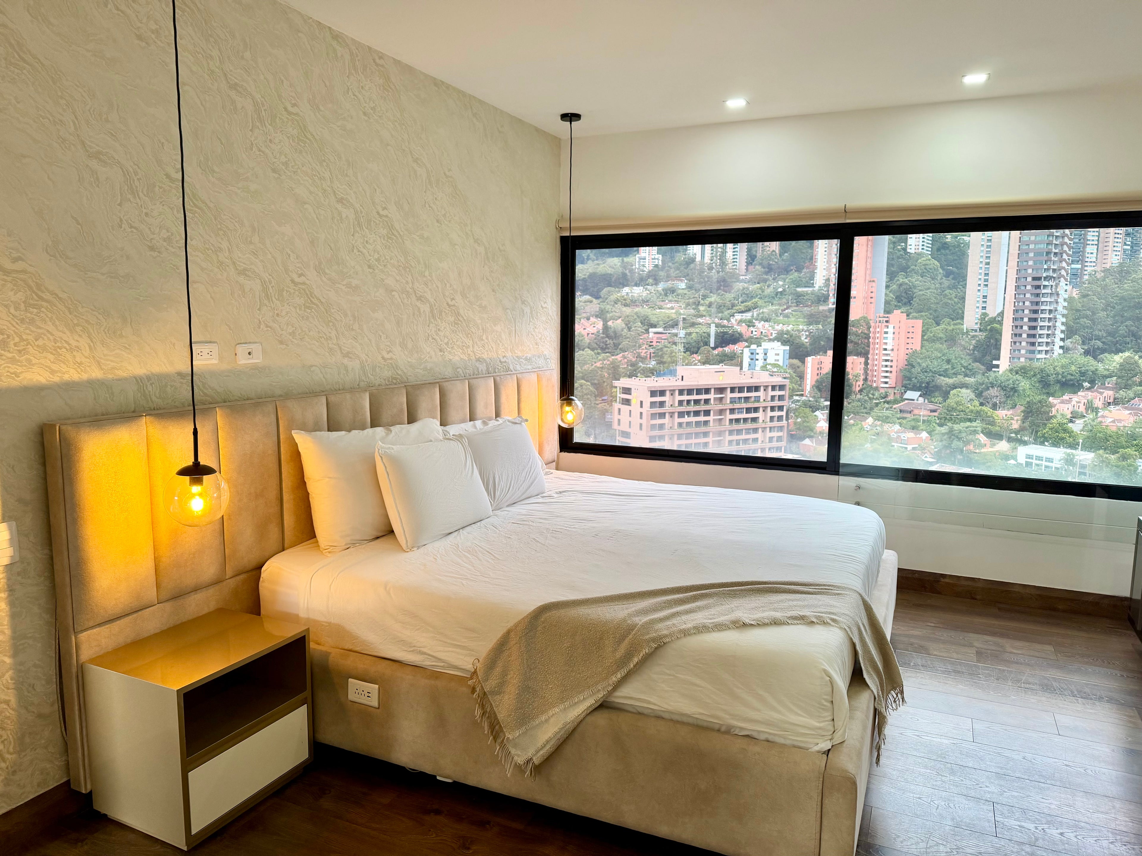 Poblado Duplex 2 hab + Servicio